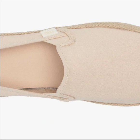 UGG Canvas espadrilles size 9.5 cream nwot - Picture 4 of 12